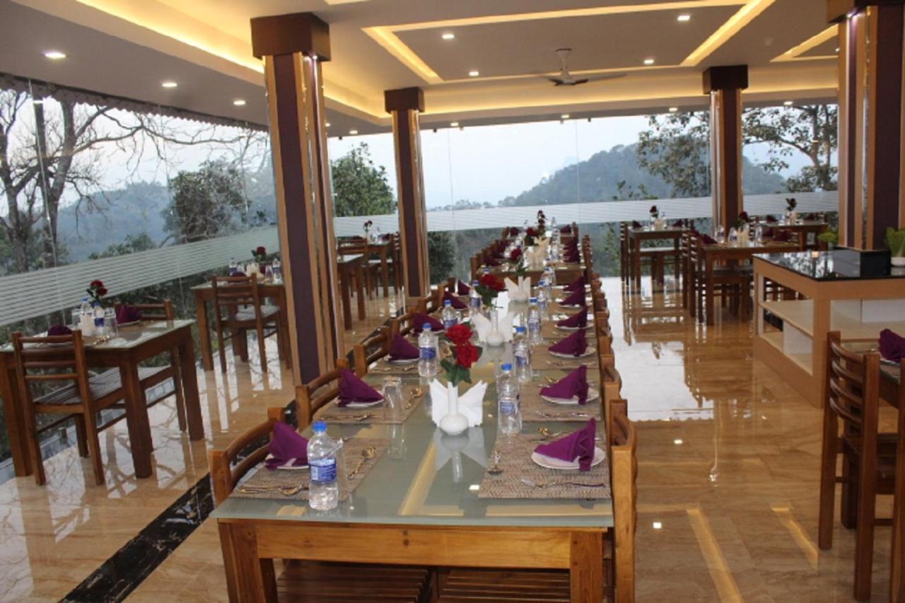 The Lakeview Munnar Buitenkant foto